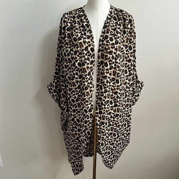Women’s Oversized Leopard Print Open Front Kimono Mobwife Cover Up Top Small - Picture 1 of 8